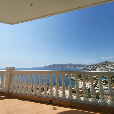 Jasmine Seaview Apartment *