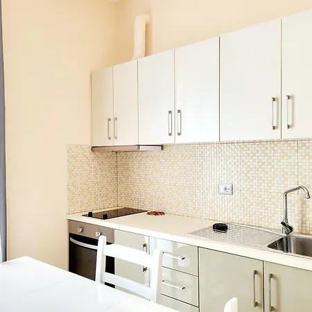 Jasmine Seaview Apartment *