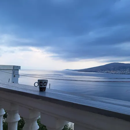 Jasmine Seaview Daire